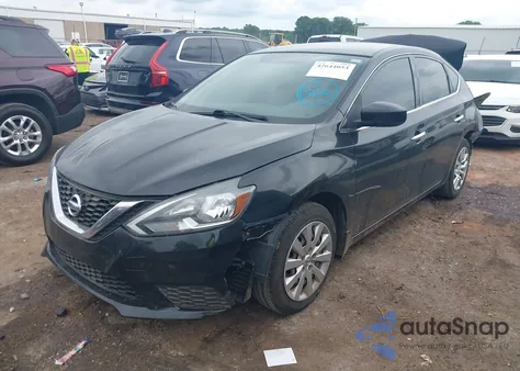 2017 Nissan Sentra S z USA, uszkodzony, nr VIN 3N1AB7AP4HY204923